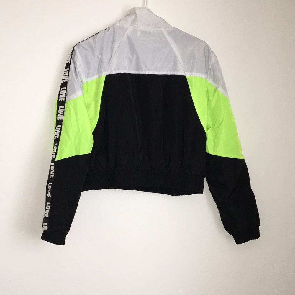 Cropped windbreaker - Picture 2 of 7